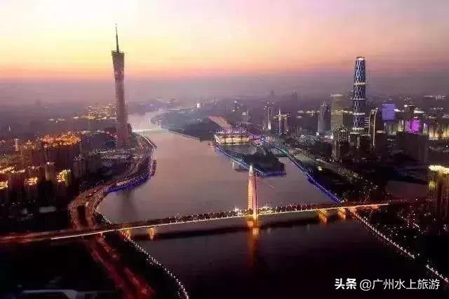 珠江夜游与广州塔合影,广州塔财富广场珠江夜游路线