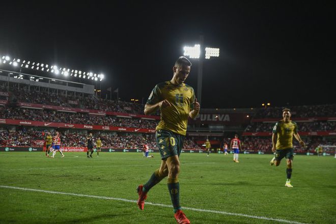 皇马流星89分钟绝杀!狂奔半场1V3铲都铲不倒