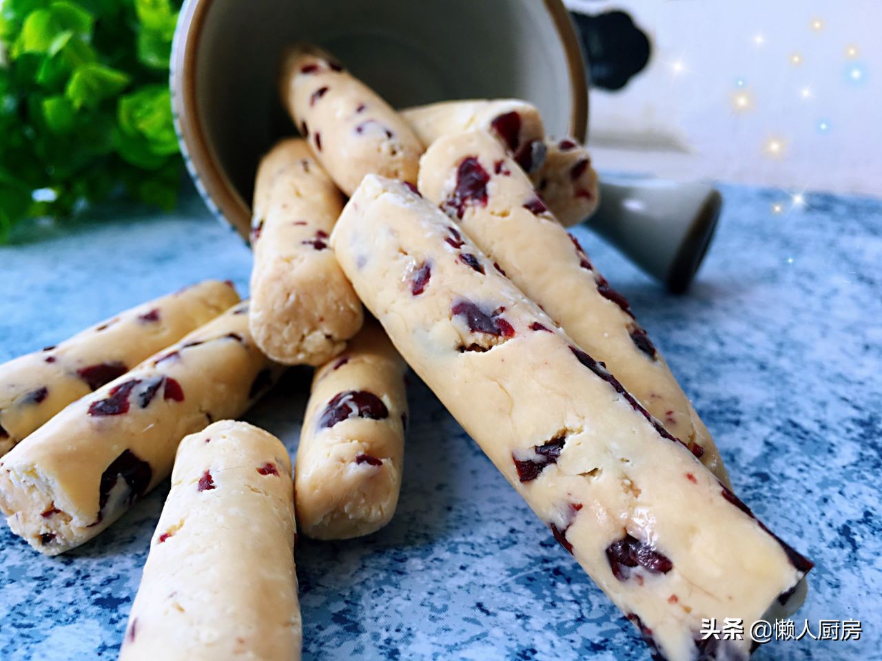 用奶粉做酸奶200克奶粉水要放多少,自制酸奶能用奶粉做吗比例是多少