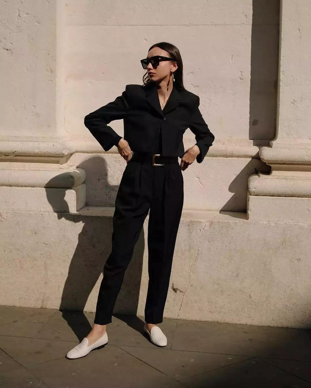 t恤奶奶裤减龄时髦显气质火了,灯芯绒裤子大码秋冬加绒奶奶裤