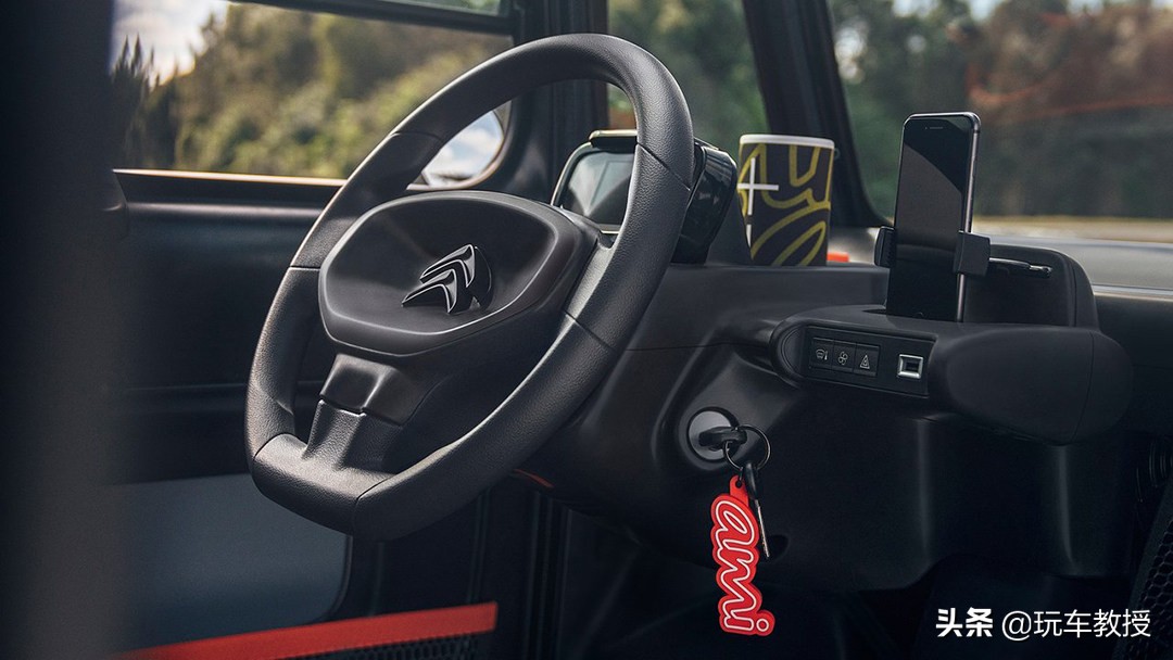 雪铁龙ami和宏光miniev,3.28万宏光miniev