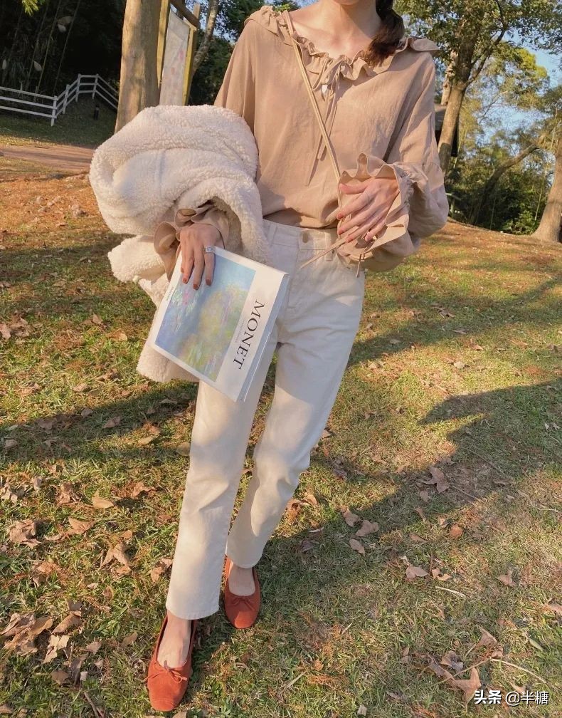 韩剧女主的穿搭连衣裙,韩剧女主穿条纹衬衫