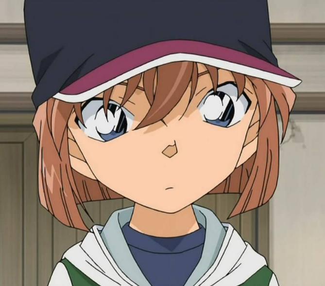 名侦探柯南中的小哀长大后的样子,柯南中最让小哀尴尬的一集