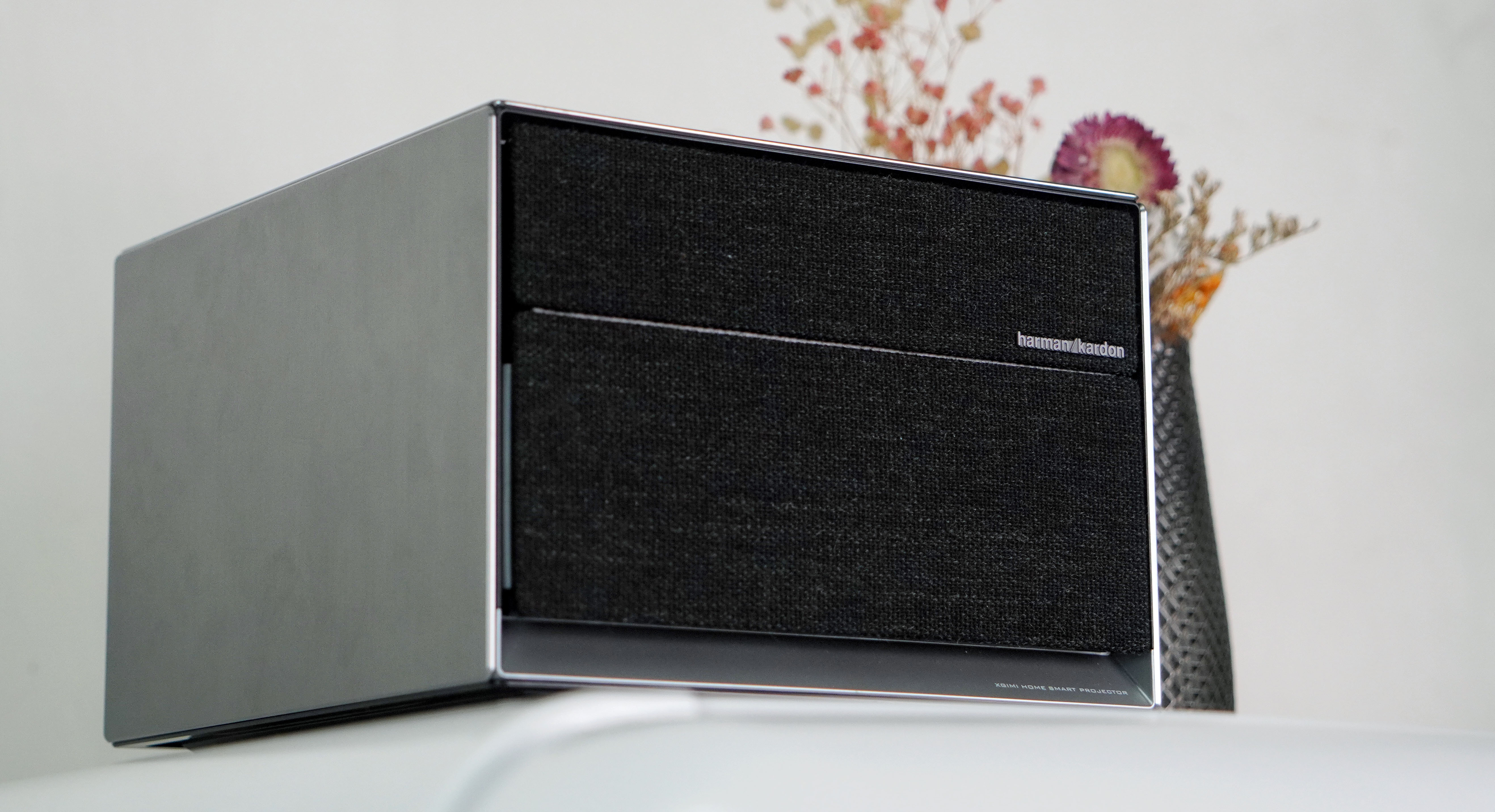 极米rspro2评测多少流明,极米rspro2电影院测评