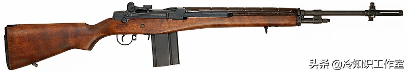 战狼二解说介绍枪械,战狼2枪械训练视频