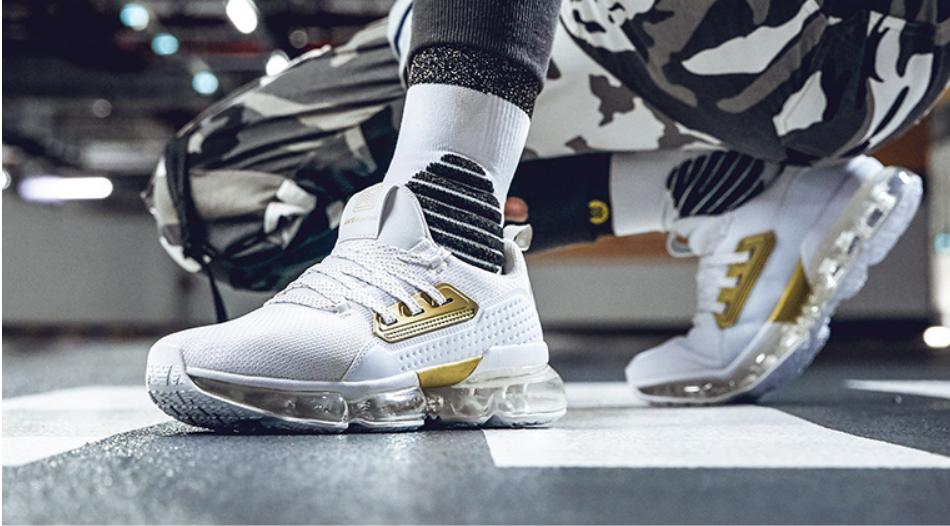 可以和耐克阿迪相比的国产,比阿迪达斯还好的运动品牌