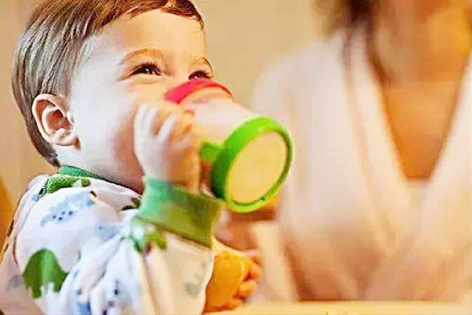 宝宝添加米粉出现胀气怎么办,宝宝添加米粉上火怎么办