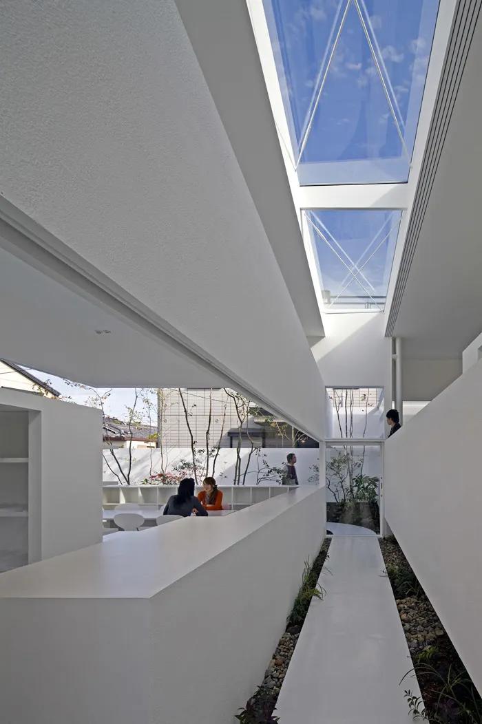 小户型极简装修风格日本,日本十几平米的房子经典设计