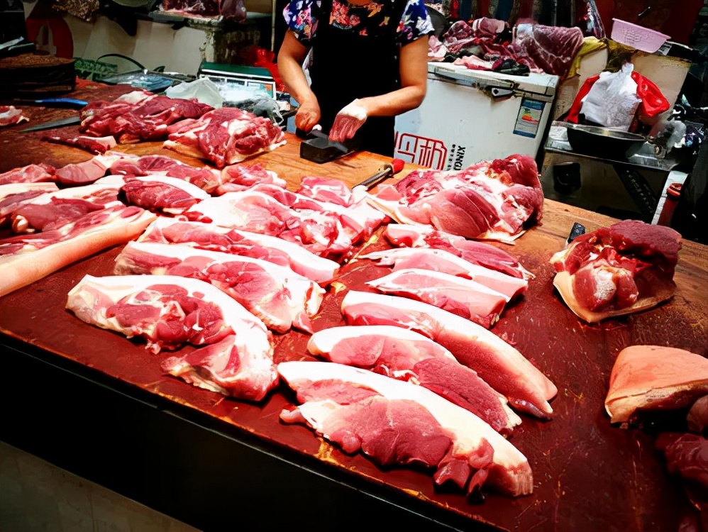 发臭的肉煮了能吃吗,发臭的肉煮熟后还有毒吗