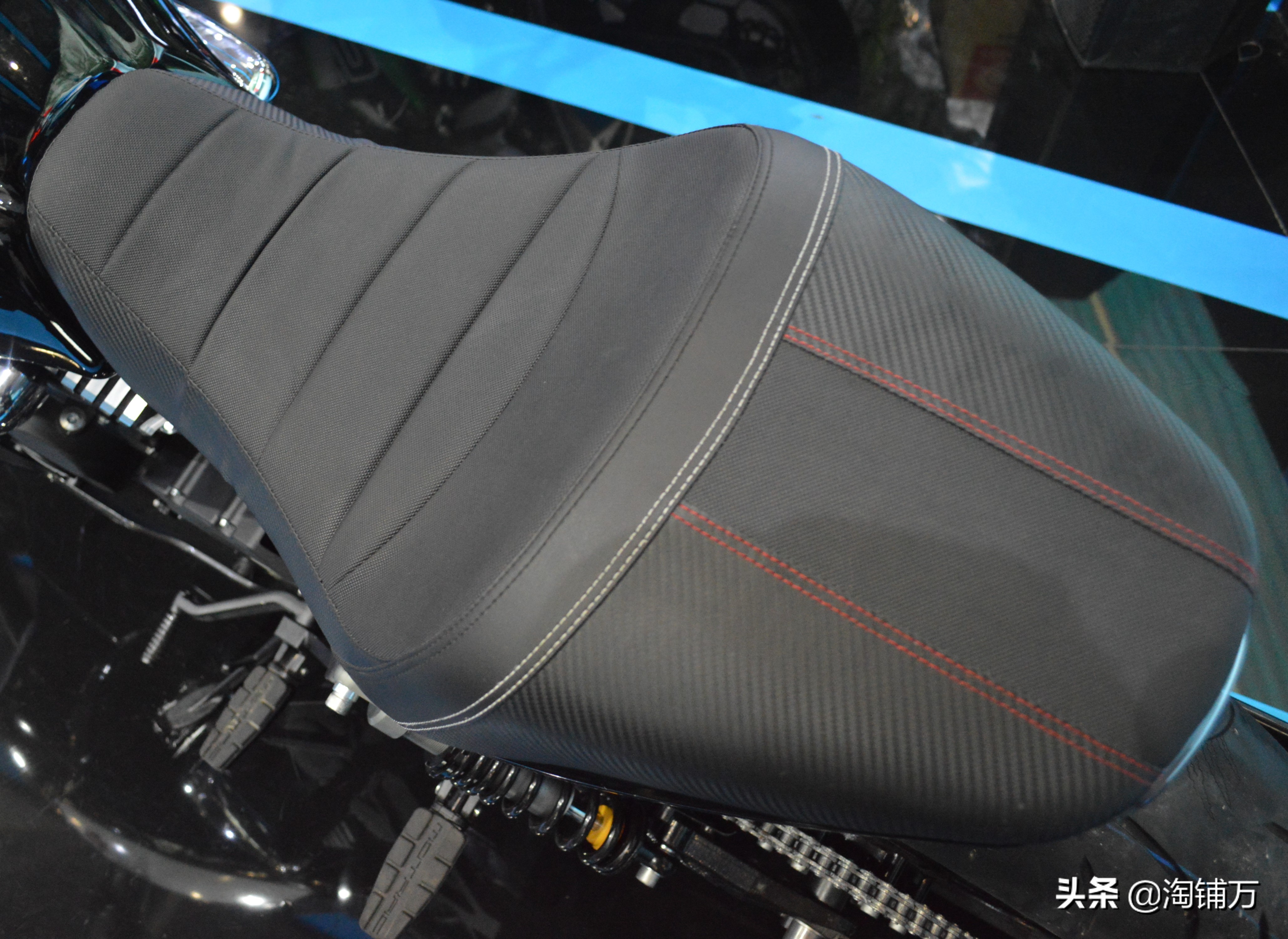 国产“大魔鬼”？诺马摩博会展台惊现大排量V缸巡航