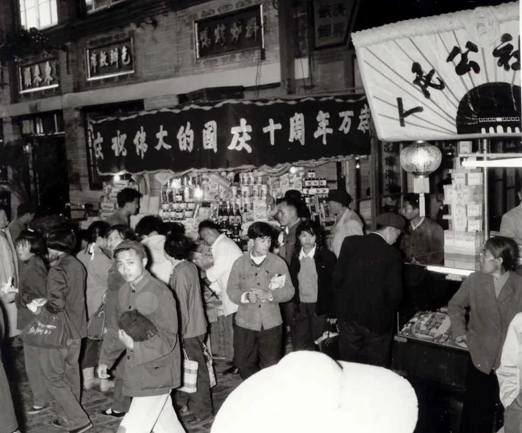 王府井东安市场闭店升级,王府井东安市场清仓时间