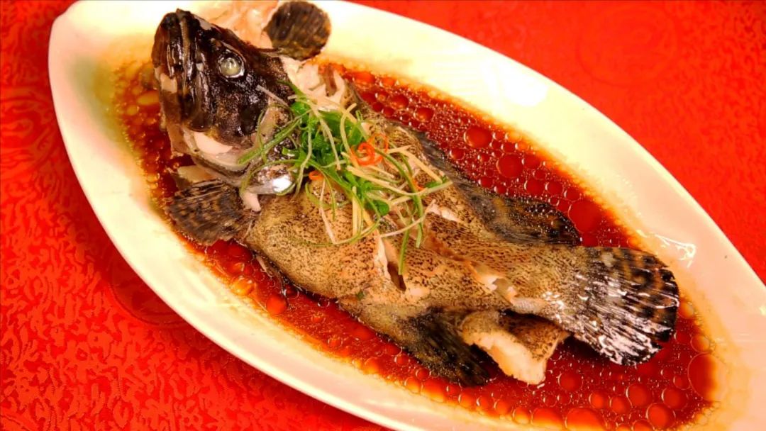 快来!今年在东方明珠塔、国际会议中心、市中心大饭店过年啦