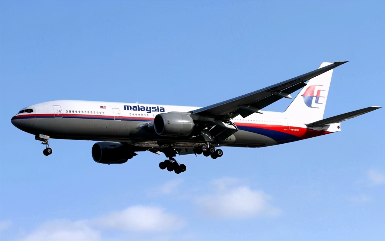 美军击落马航370客机?法国女记者披露最新调查证据,涉及中国