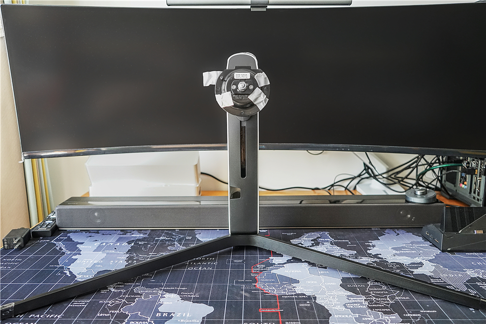 三星玄龙骑士49寸显示器测评144hz,49寸显示器曲率1500和1800