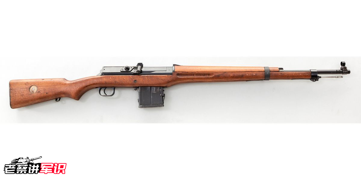 二战半自动步枪sks56,二战德国stg44自动步枪