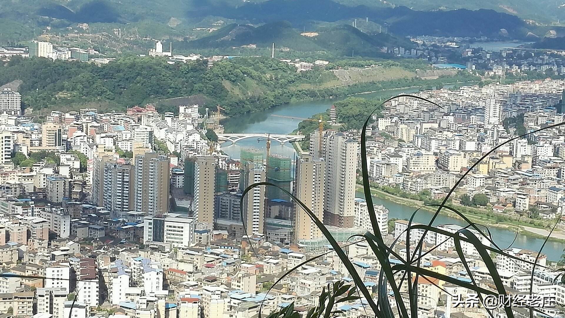 龙岩市新罗区gdp为什么这么高,龙岩经济今年