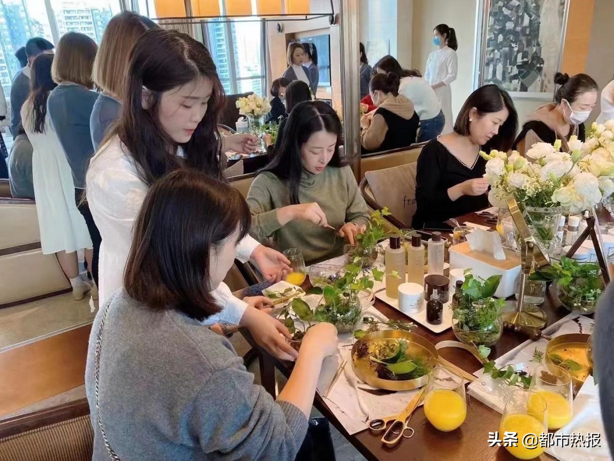 重百全民嗨购节,重百新世纪百货疯抢节