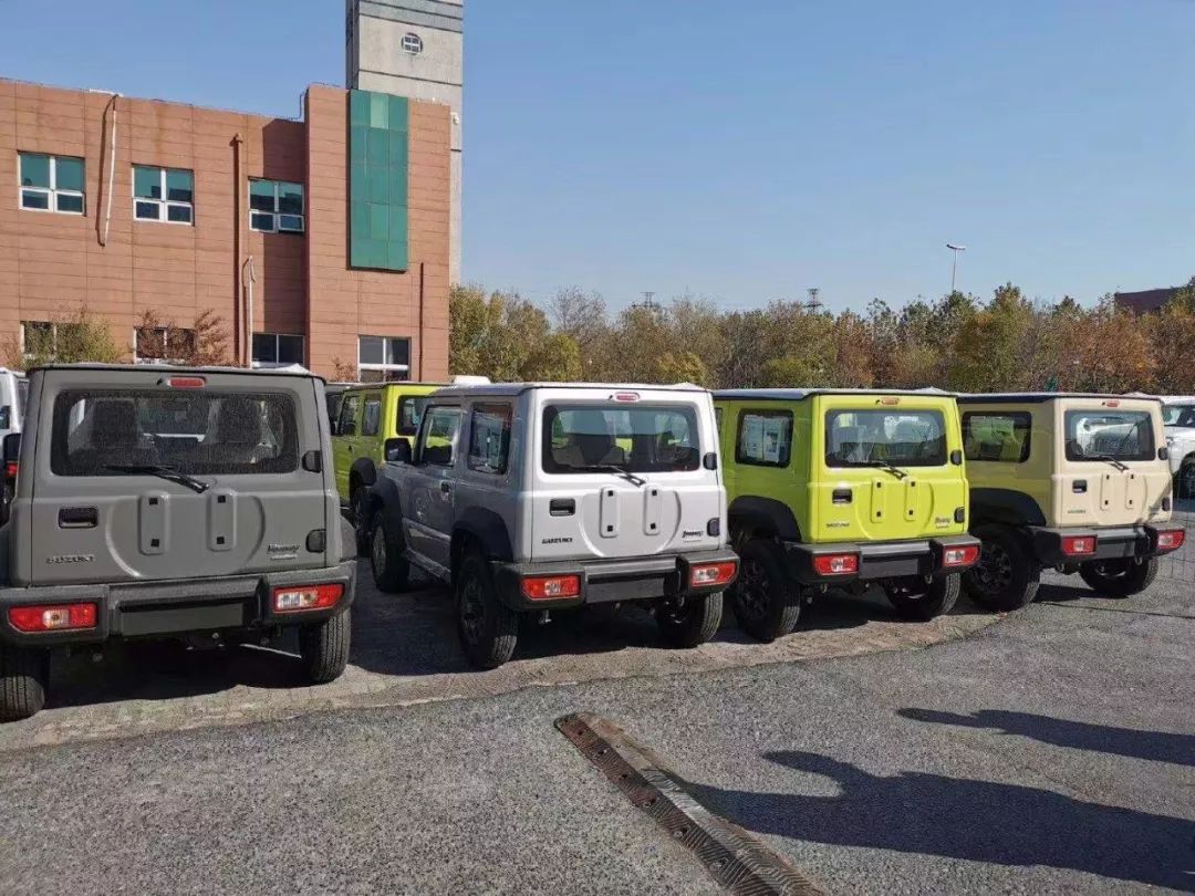 铃木吉姆尼全新曝光,铃木吉姆尼全新升级的价格多少钱