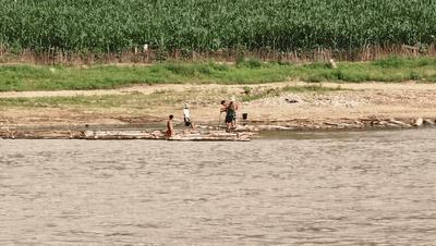 长白山是不是又叫白山了,长白山和白山是一个地方吗