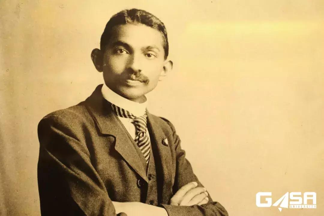 今天的印度照片,现在印度和100年前印度对比