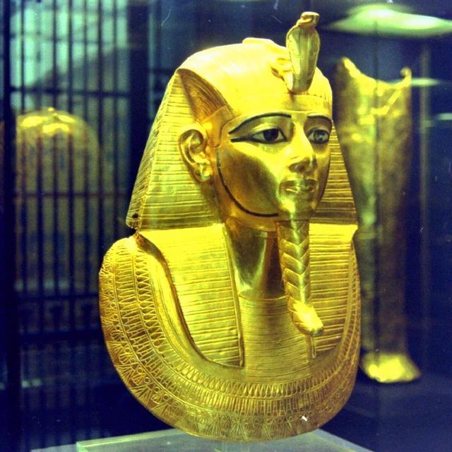 三星堆发现三具遗骸有多少年,三星堆遗址考古重大发现预言