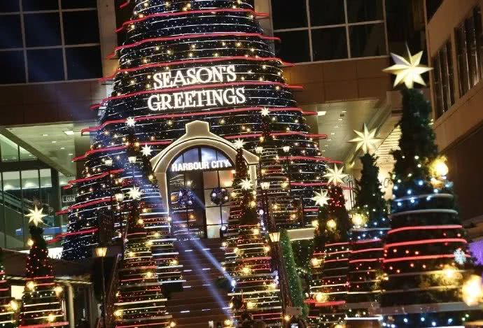 香港巨型圣诞树,香港圣诞树旅游攻略