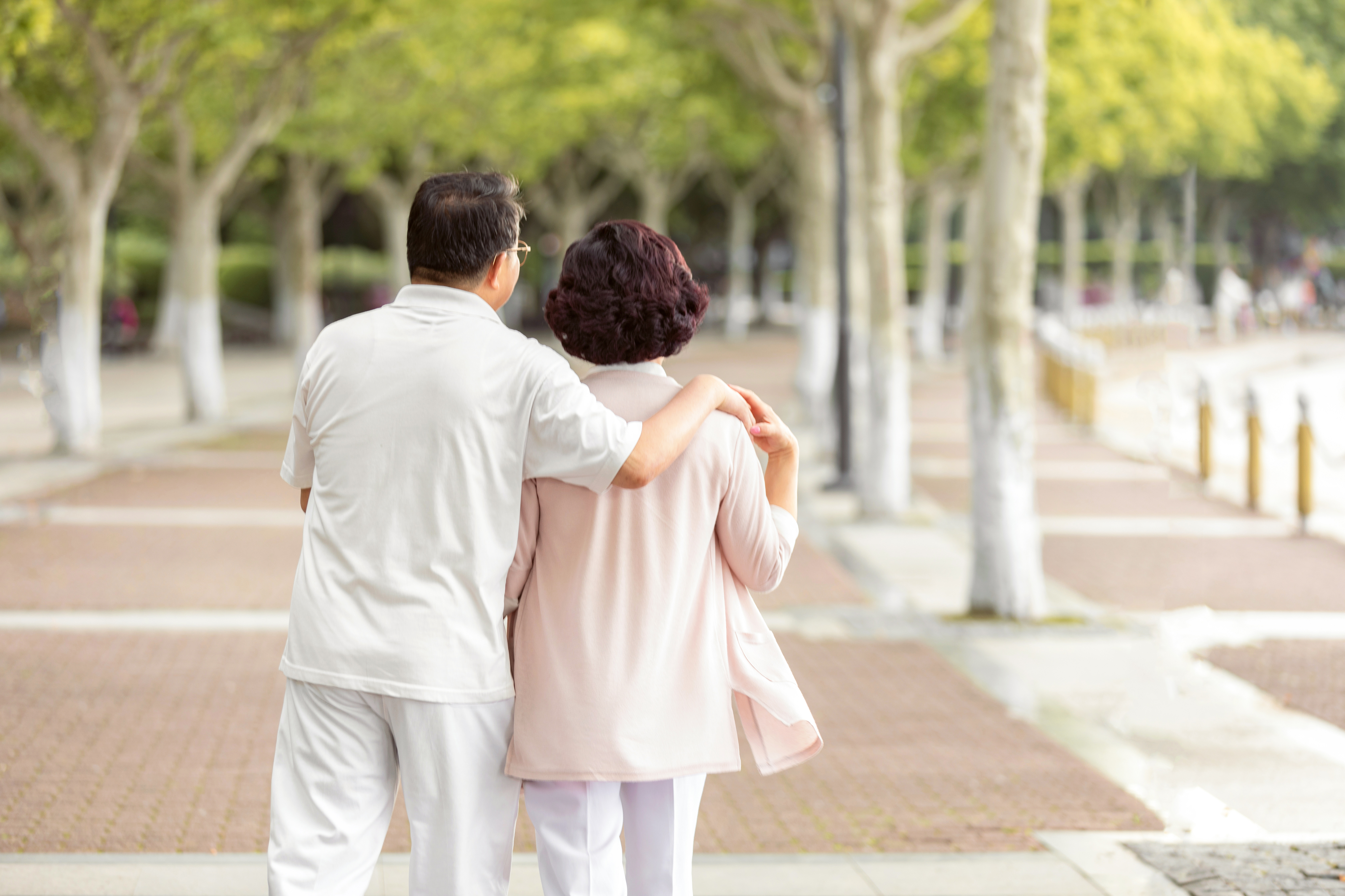 46岁要不要生二胎专家建议,45岁高龄孕妇生二胎如何保养