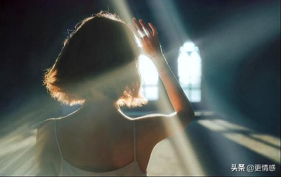 男人称呼你哪四种方式说明他爱你,从男人对你的称呼可以看出他爱你