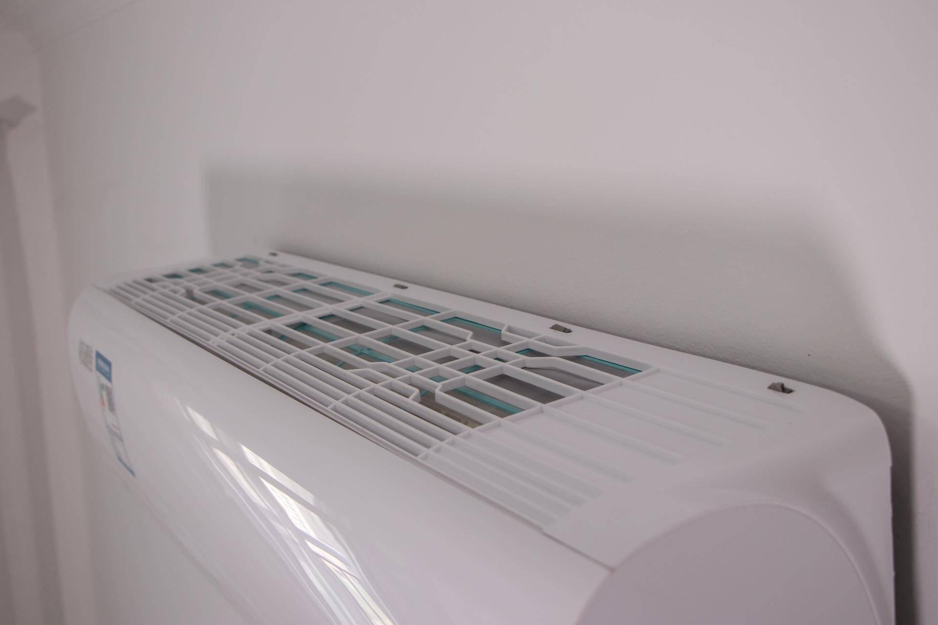 美的极酷变频空调价格多少钱一台,美的空调极酷和酷省电测评