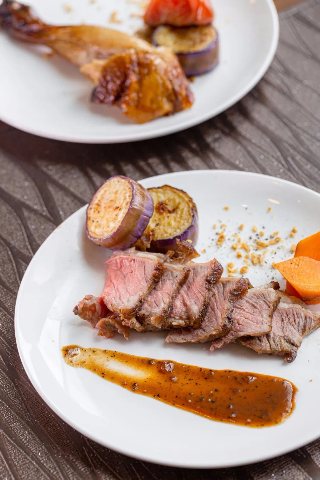 五一上海空中旋转餐厅自助餐,一家超有性价比的自助餐厅