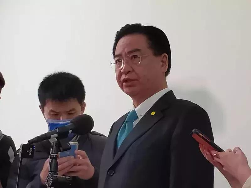 南美唯一承认“*独台**”的国家,是如何把自己作死的?