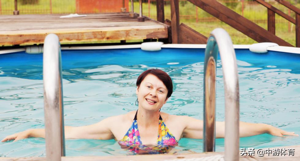 中游体育蛙泳,中游体育游泳教练是如何炼成的