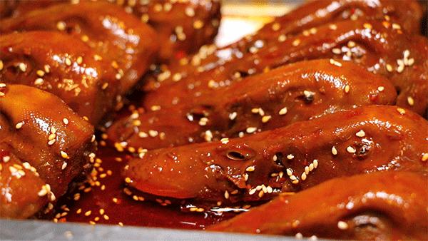 成都这家不得了的冷锅串串,将“环游世界”!