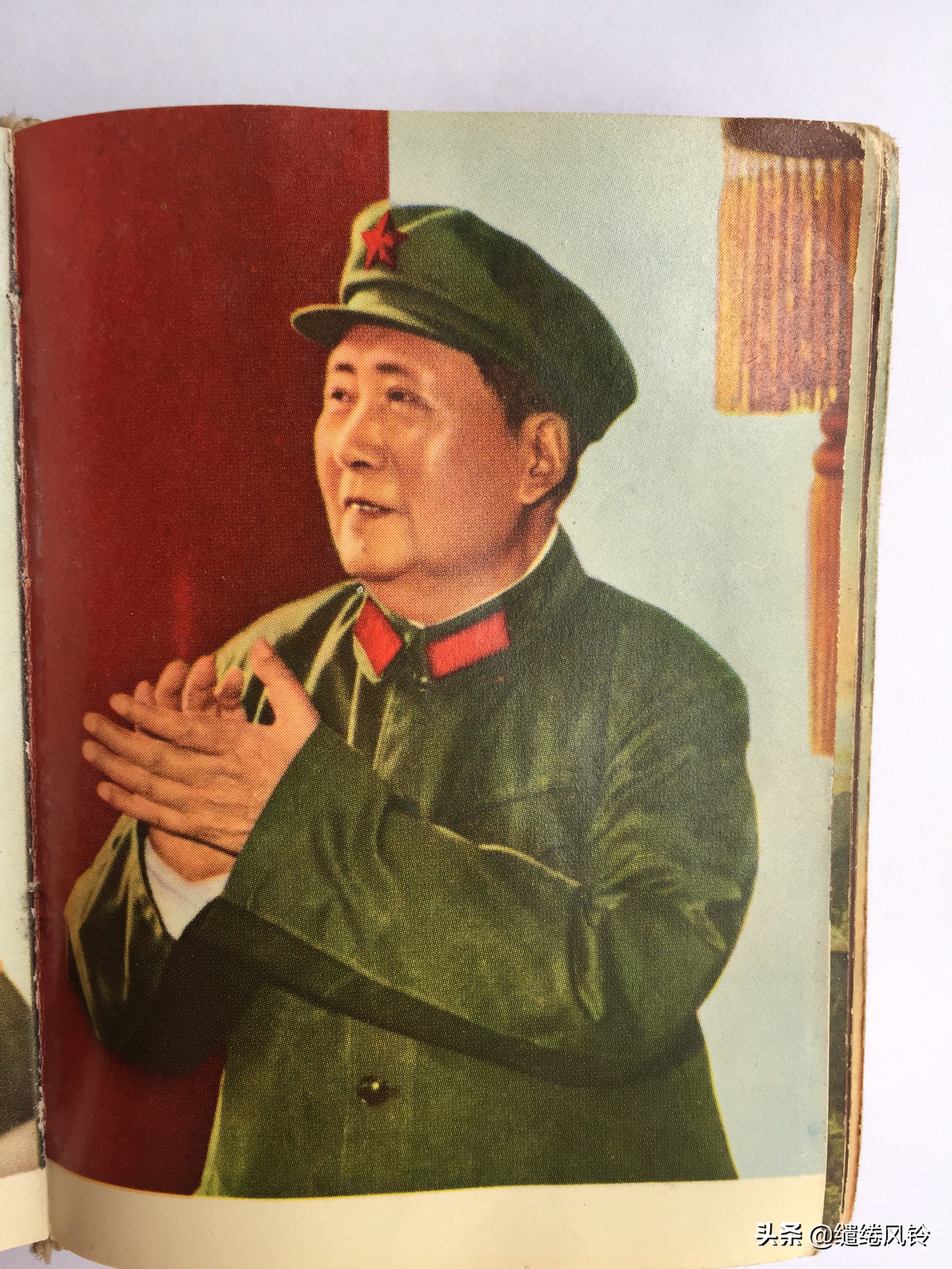 《毛主席诗词》：一本极其珍贵的“红宝书”，永恒不朽的经典篇章