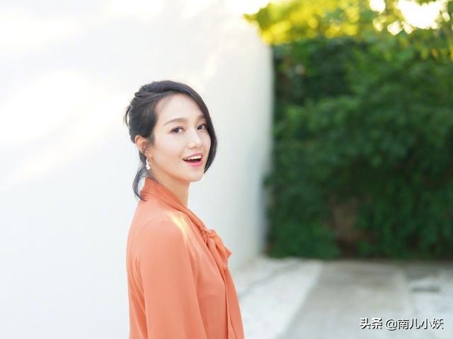 朱丹白色短衫搭配,朱丹秋冬穿衣搭配