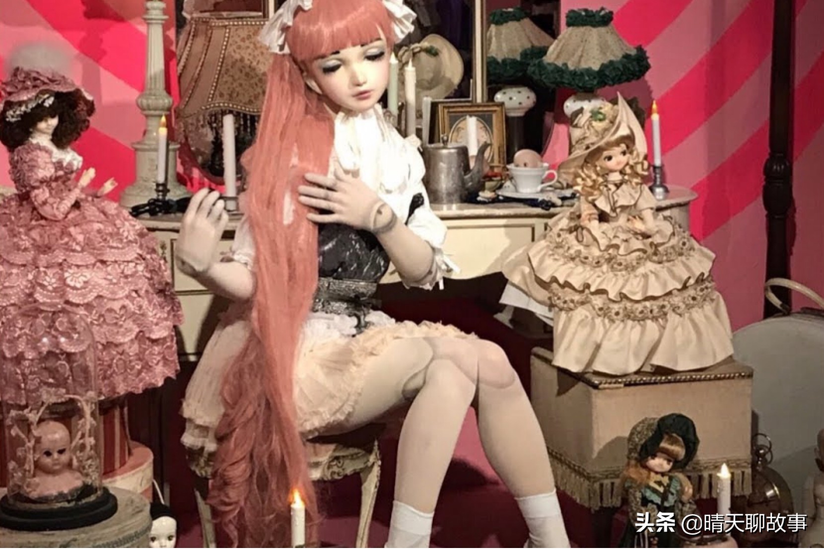 日本女孩在中国被围观,日本真人娃娃安娜贝尔