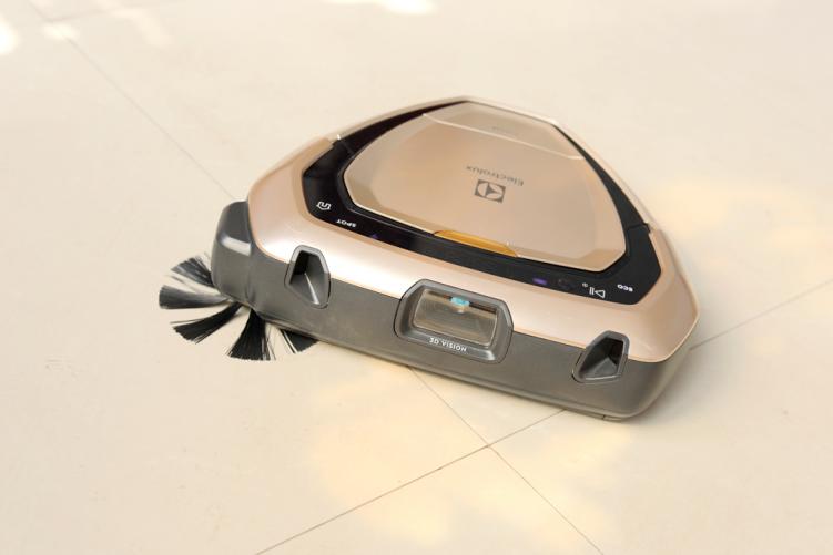 扫地机器人科沃斯性价比,性价比高的扫地机器人能上楼梯吗