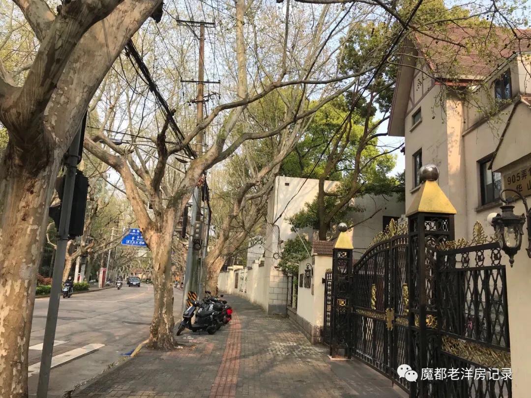 徐汇区华山路905弄汇益花园,700万苏式园林别墅255平独栋