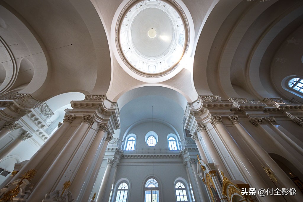 斯莫尔尼宫斯莫尔尼修道院,斯莫尔尼修道院图片