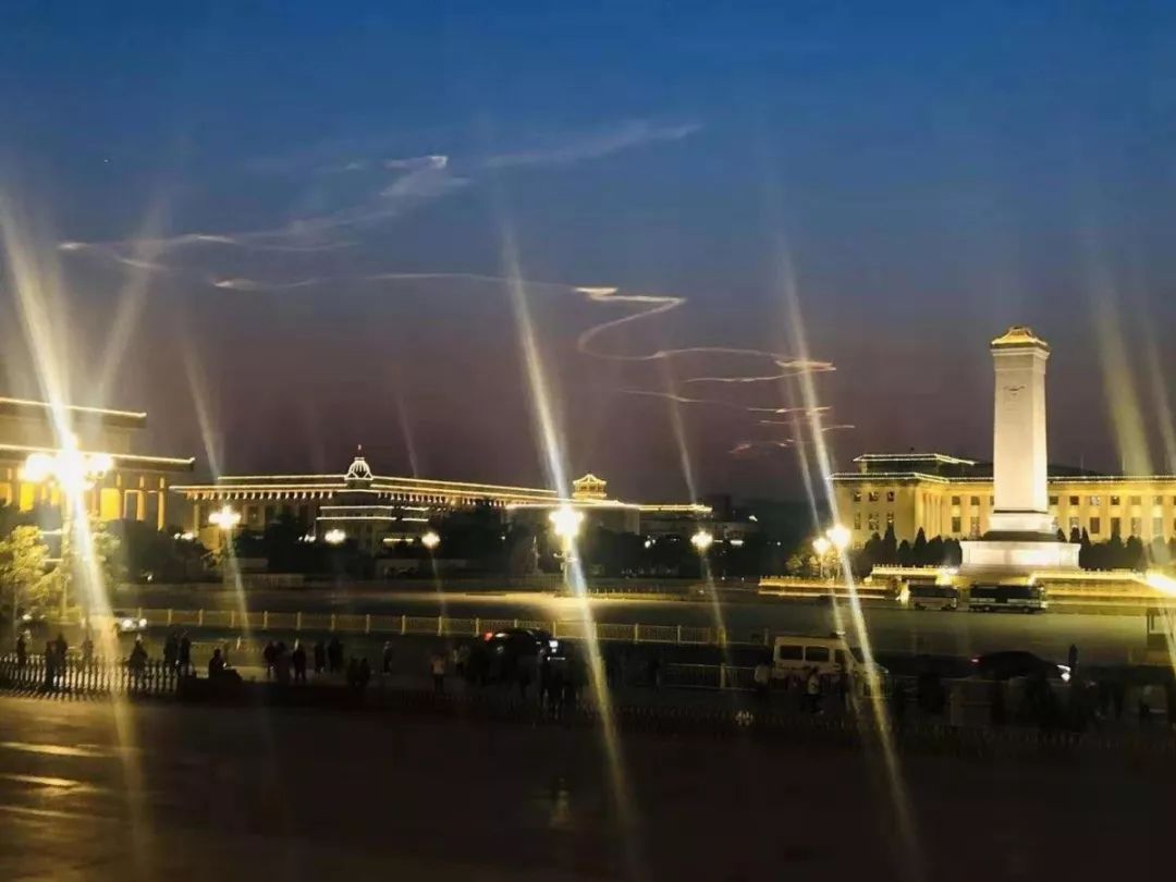 “龙状祥云”现京津冀上空，竟是“湖北造”