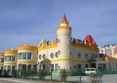 一年1亿土豪学校,一年学费12万以上的学校