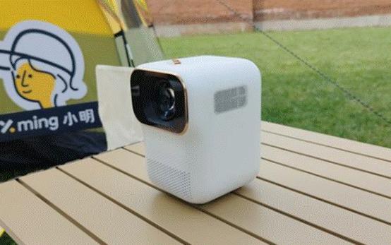 小型投影仪排名前十的,低价投影仪品牌排行