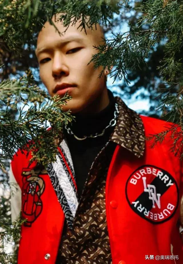 burberry深蓝色搭配 (burberry鼠年限定)