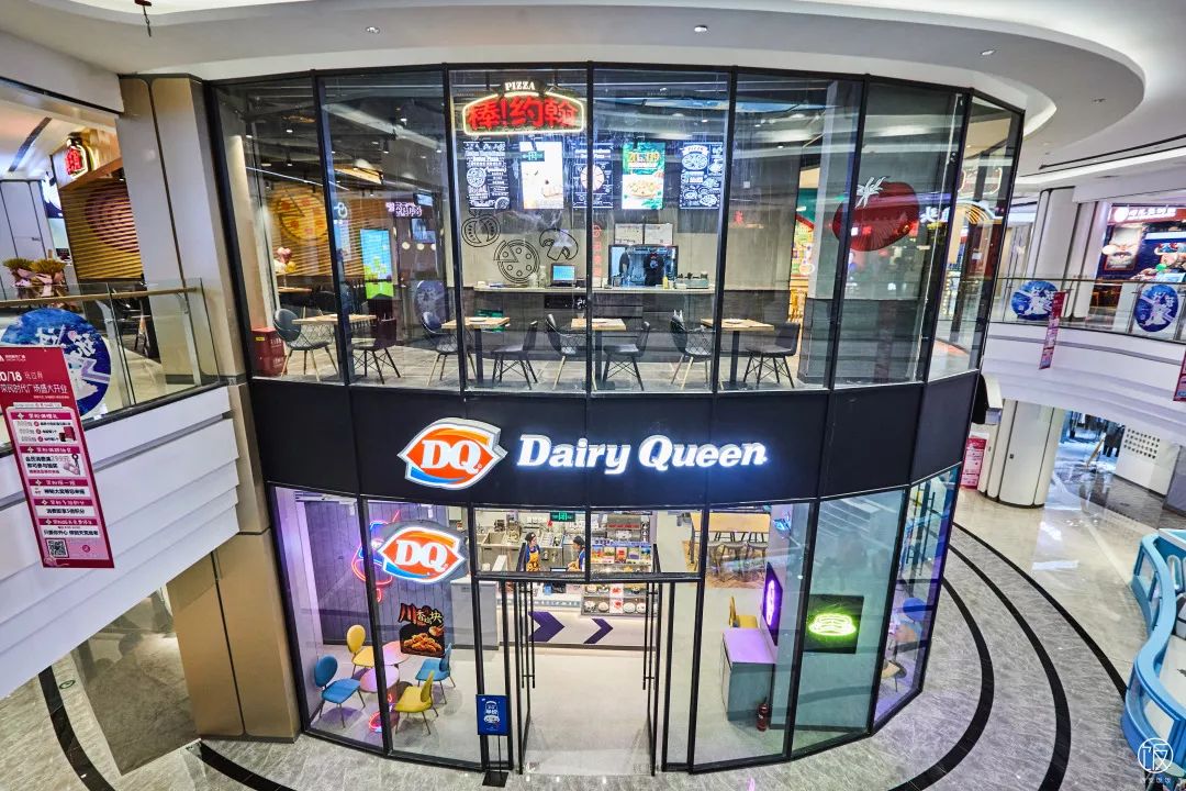 XXXL汉堡、重口吐司...随便吃,城北的宝藏Mall我来了