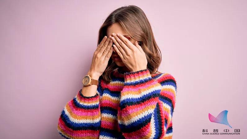 左眼跳财右眼跳灾怎么办,眼皮一会左眼跳一会右眼跳