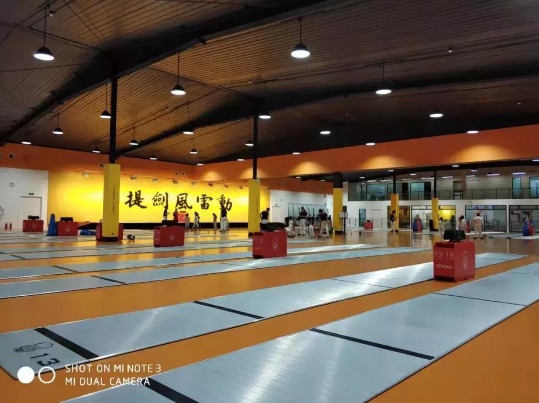 北京万国体育,北京万国体育体能馆价格