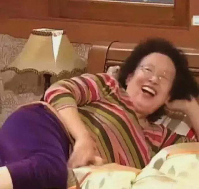 15岁香奈儿,15岁靠自己拿下香奈儿