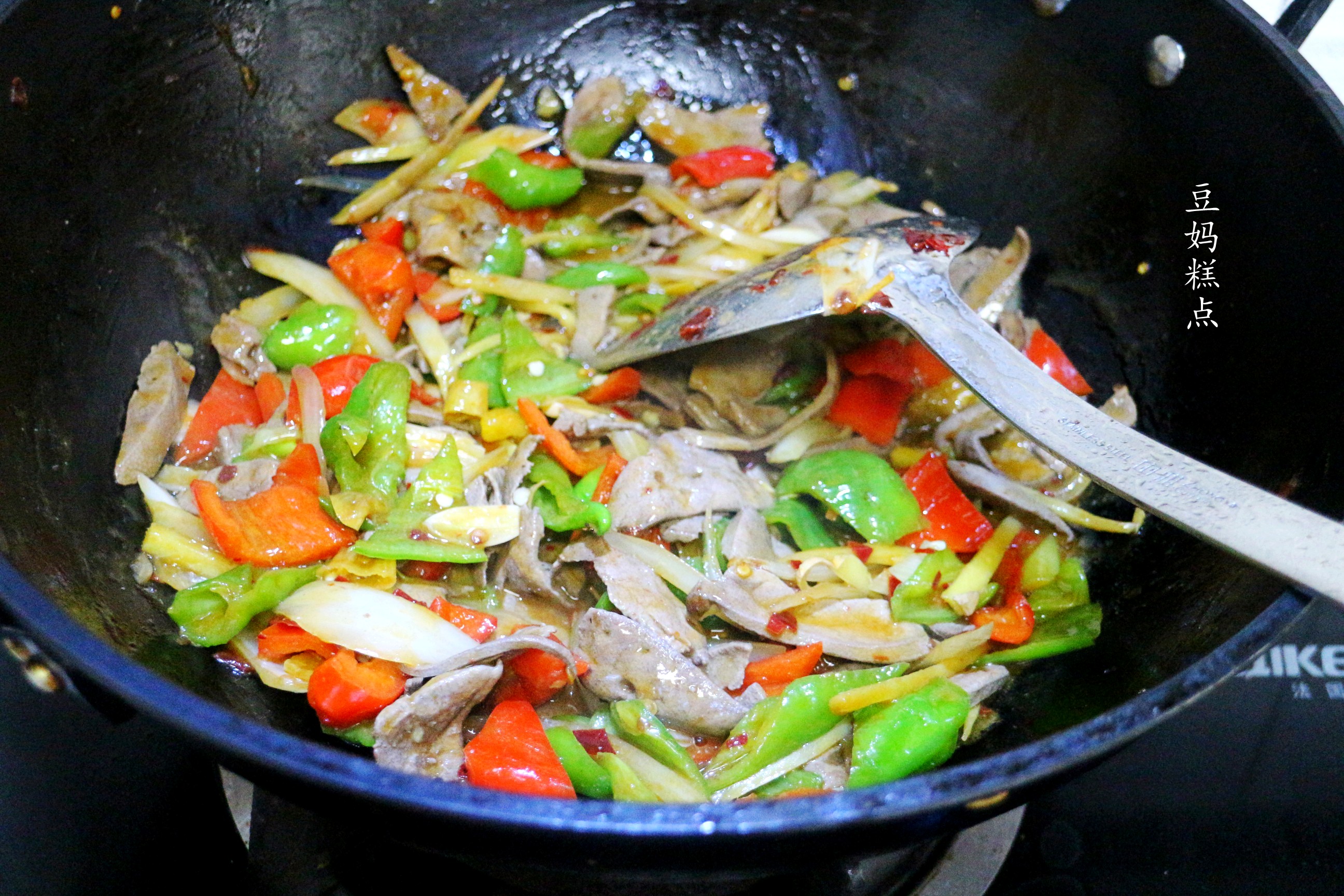 经常熬夜吃什么下饭菜,简单易上手的补气血的菜