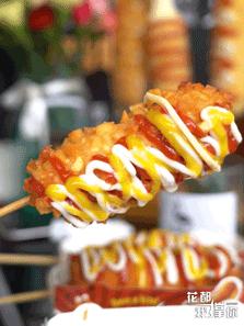 1000个热狗免费送,芝士热狗香脆又拉丝好吃又过瘾