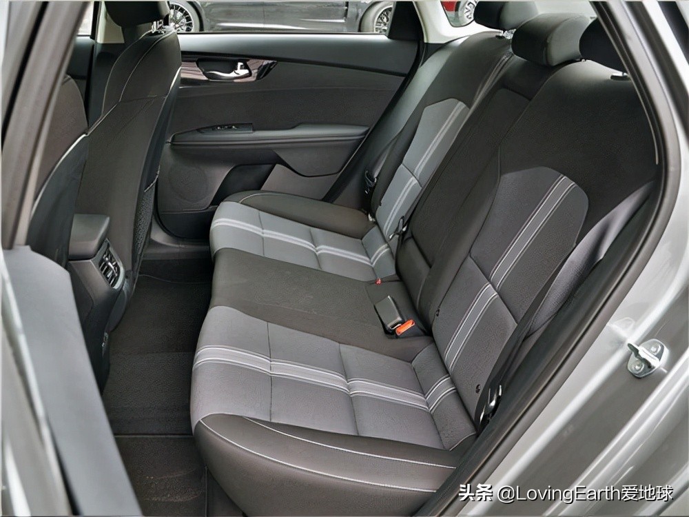 新款赛拉图起亚内饰,2023款起亚赛拉图试驾视频